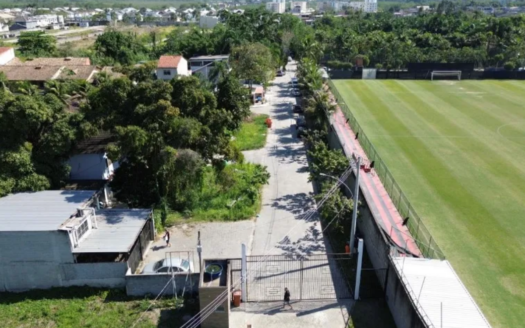 Terreno à Venda no Condomínio Residencial Natura em Vargem Pequena