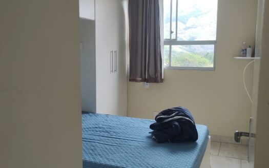 Vendo lindo apartamento de frente para o verde!