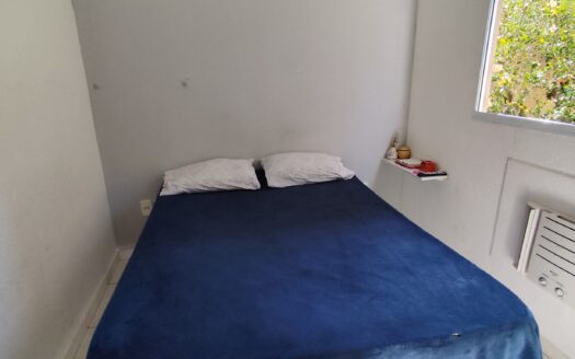 Alugo apartamento em Santa Cruz, Rio de janeiro.