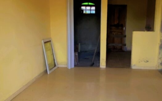Terreno com quitinete
