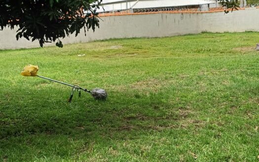 Terreno plano 700m2 Murado com água e luz RGI e Escriturado Araruama