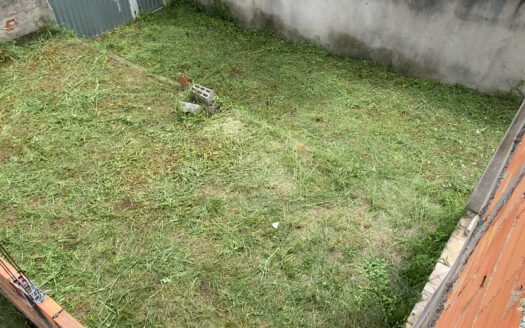 Terreno com quitinete