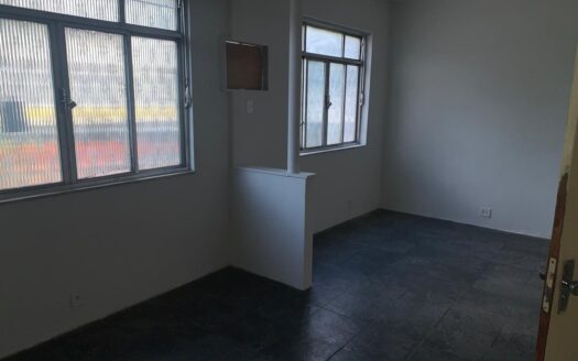 ALUGO CONJUNTO COM 3 SALAS